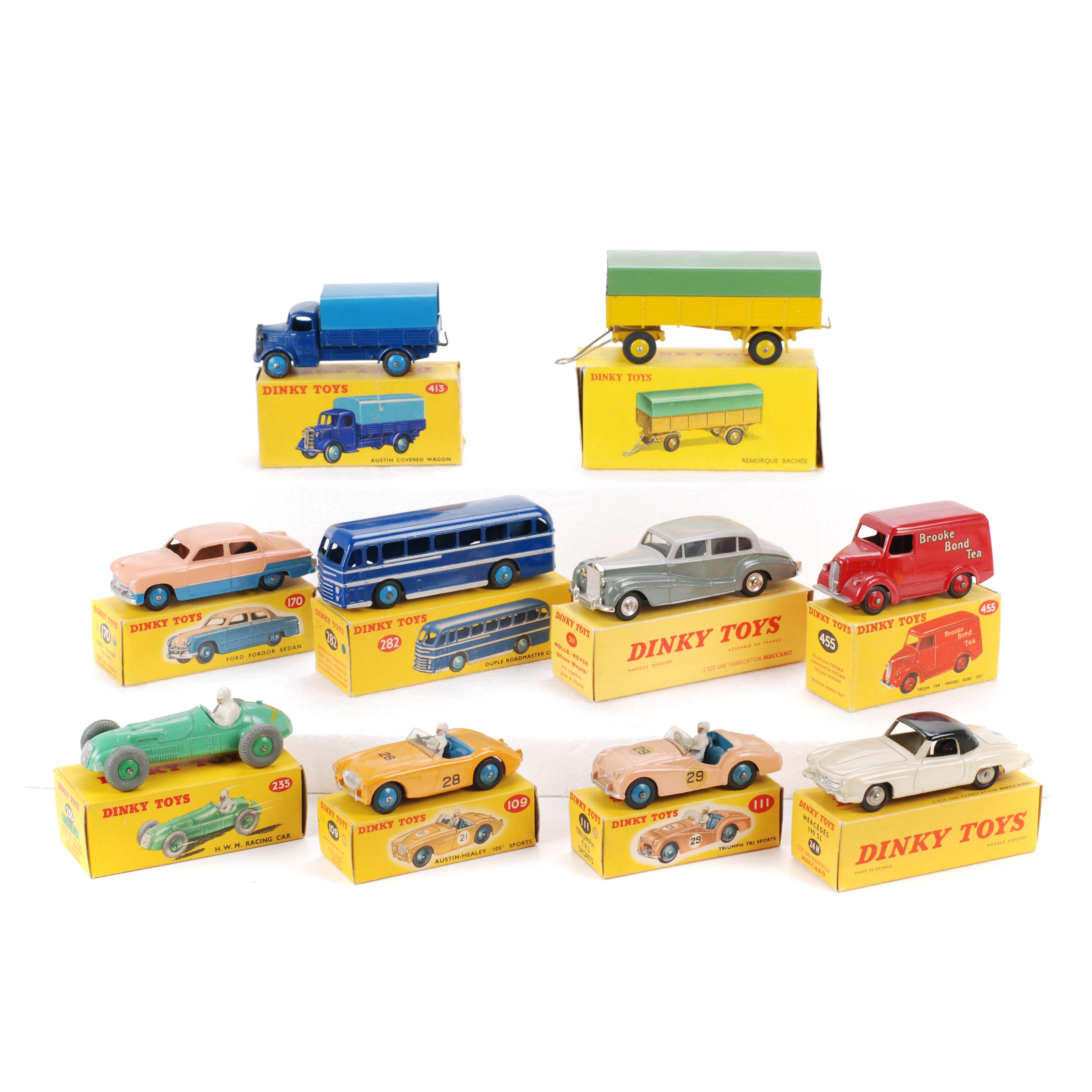 LOTE DE DIEZ DINKY TOYS FRANCESES E INGLESES, AÑOS 50, 60 Y