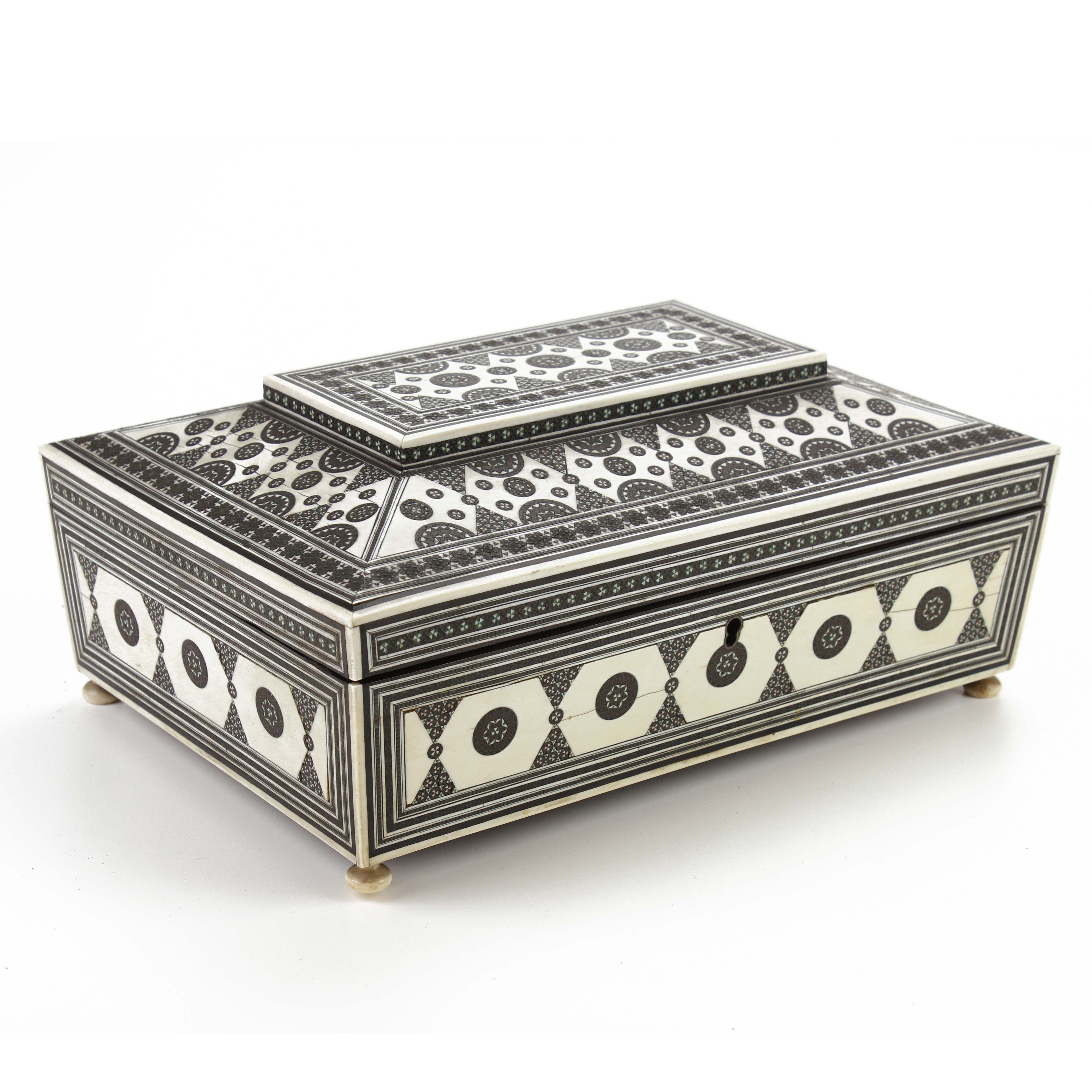 ANGLO-INDIAN SEWING BOX, END C19th.