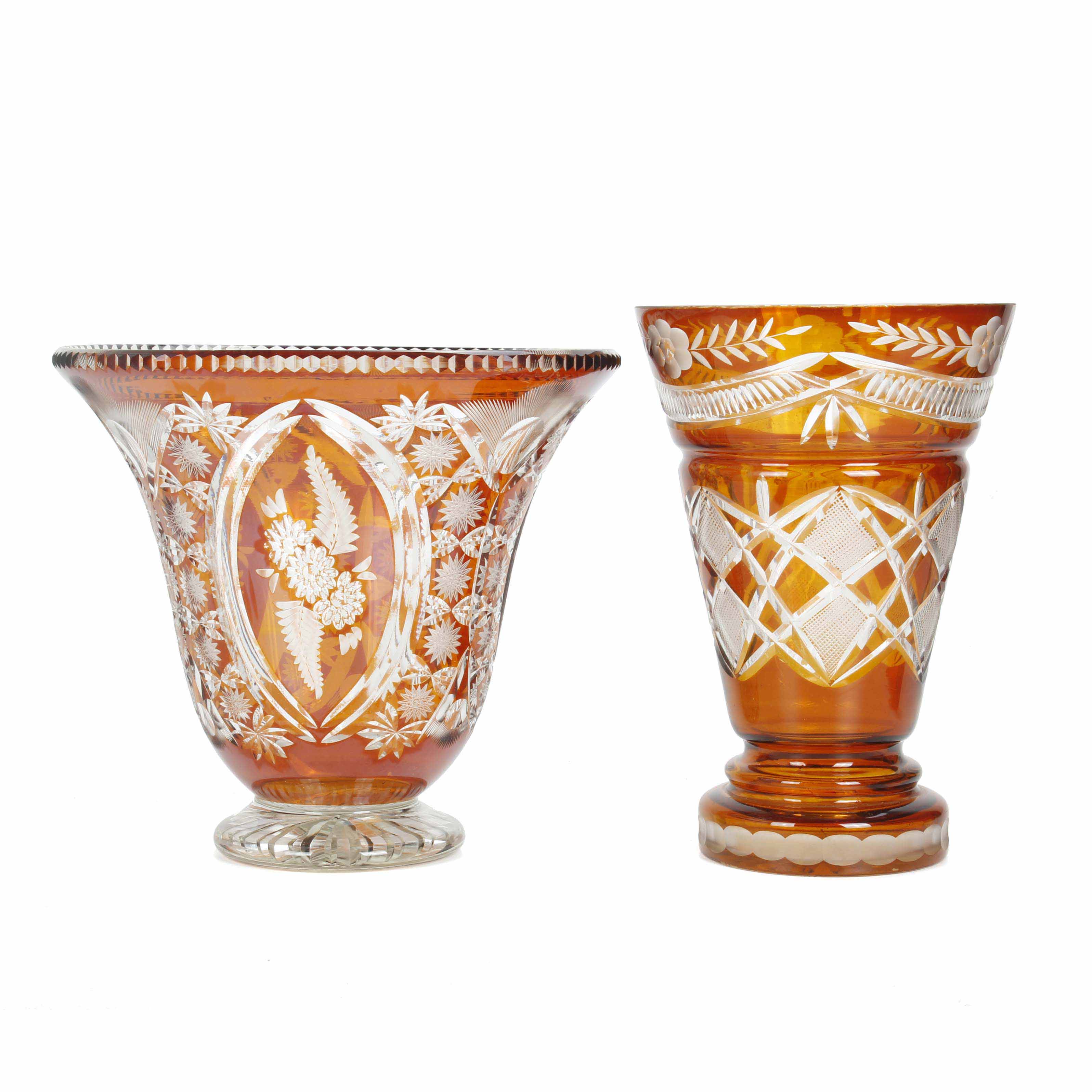 TWO DECORATIVE CENTREPIECES, MID 20TH CENTURY. 