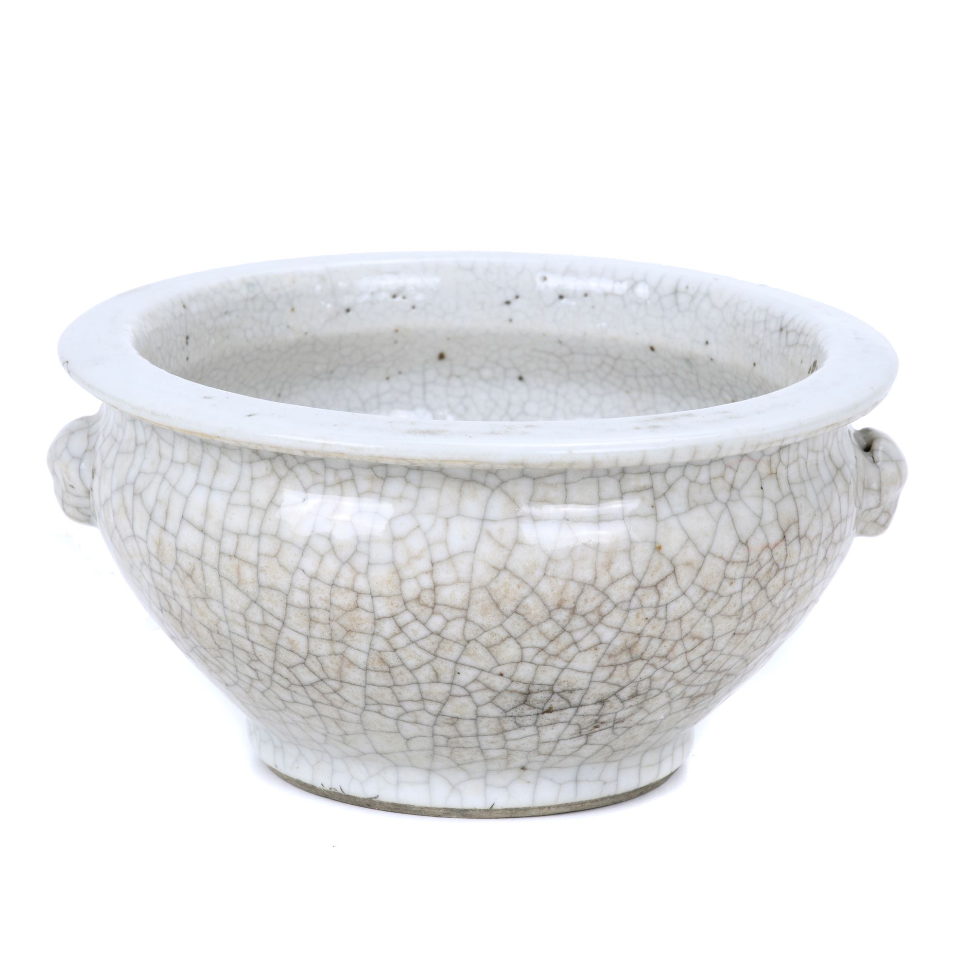 CHINESE BOWL, FIRST THIRD OF THE 20TH CENTURY. 