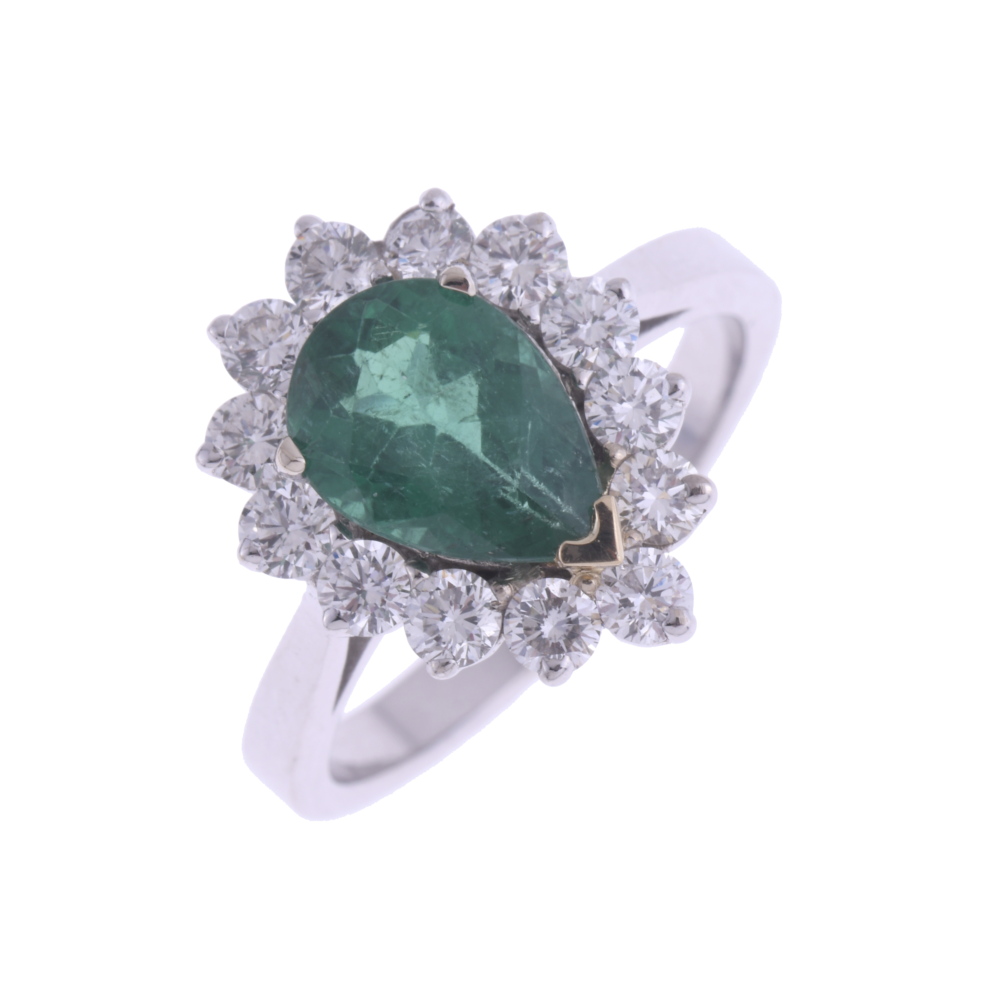 EMERALD AND DIAMONDS ROSETTE RING.