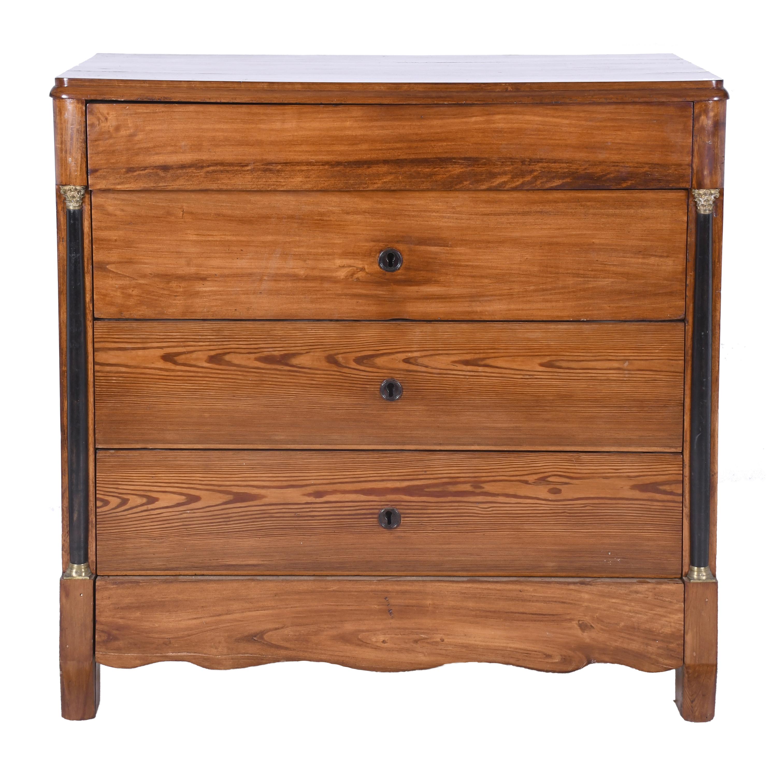 FERNANDINE STYLE CHEST OF DRAWERS, 20TH CENTURY. 