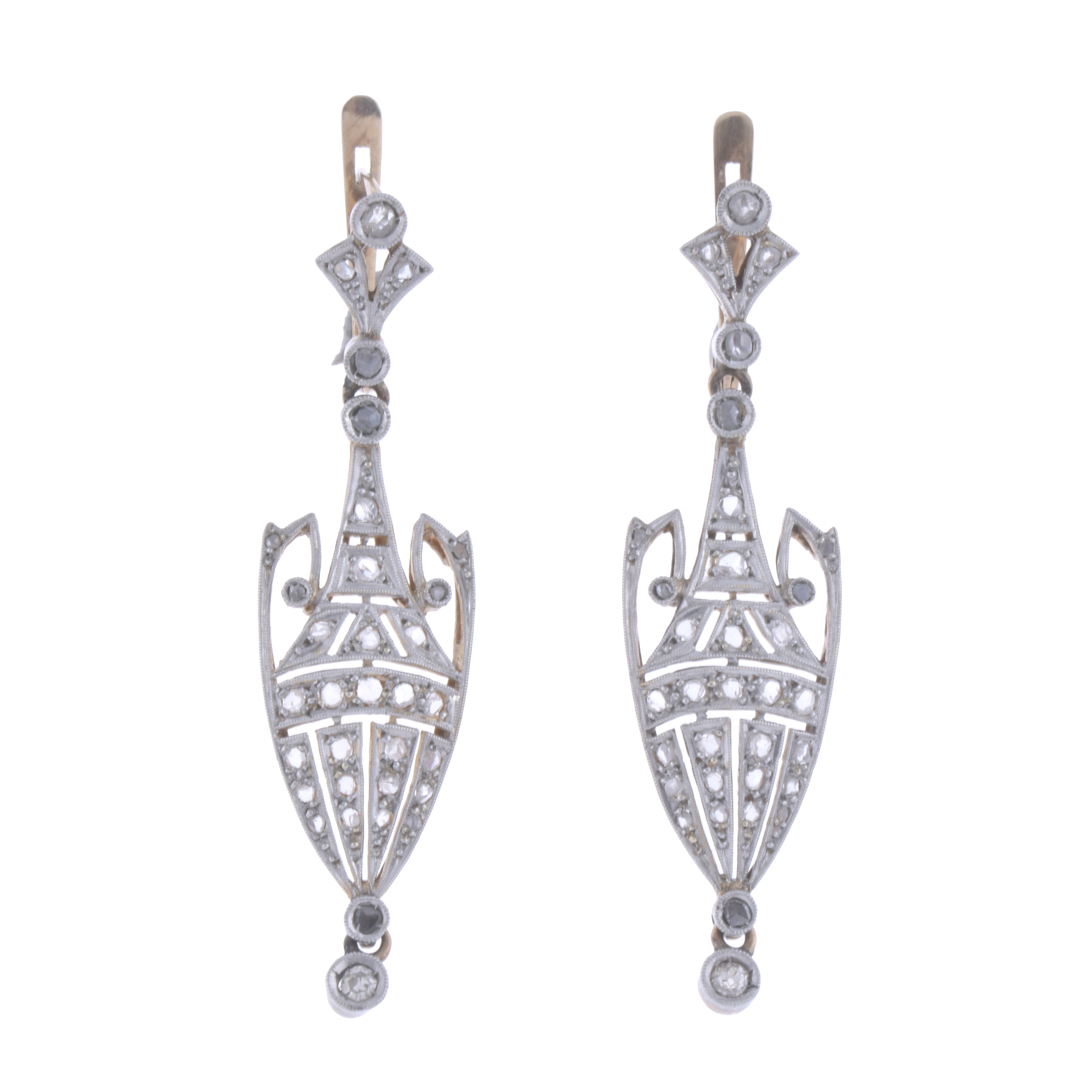 "NOUCENTISTA" LONG EARRINGS WITH DIAMONDS.