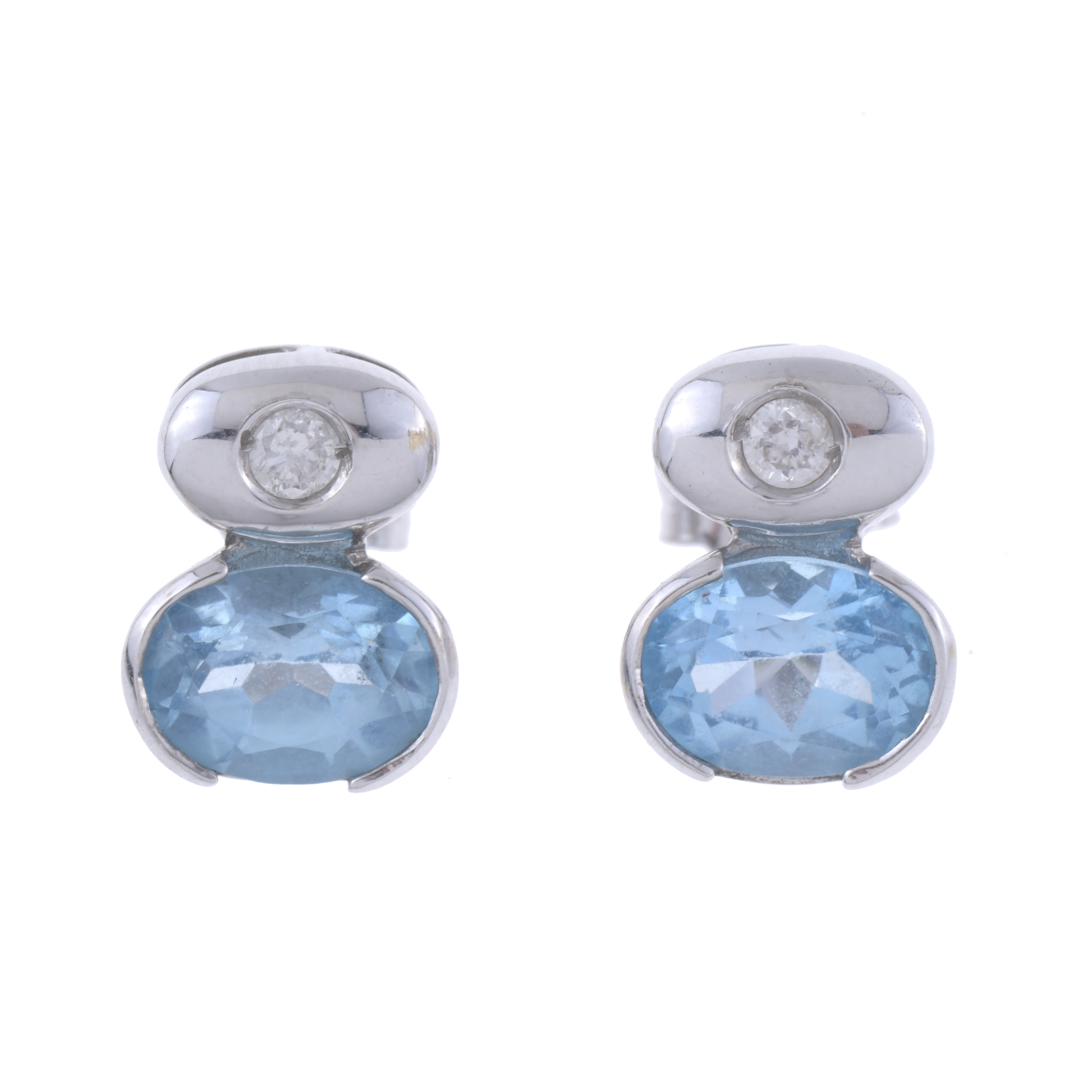 PENDIENTES CON TOPACIOS Y DIAMANTES.