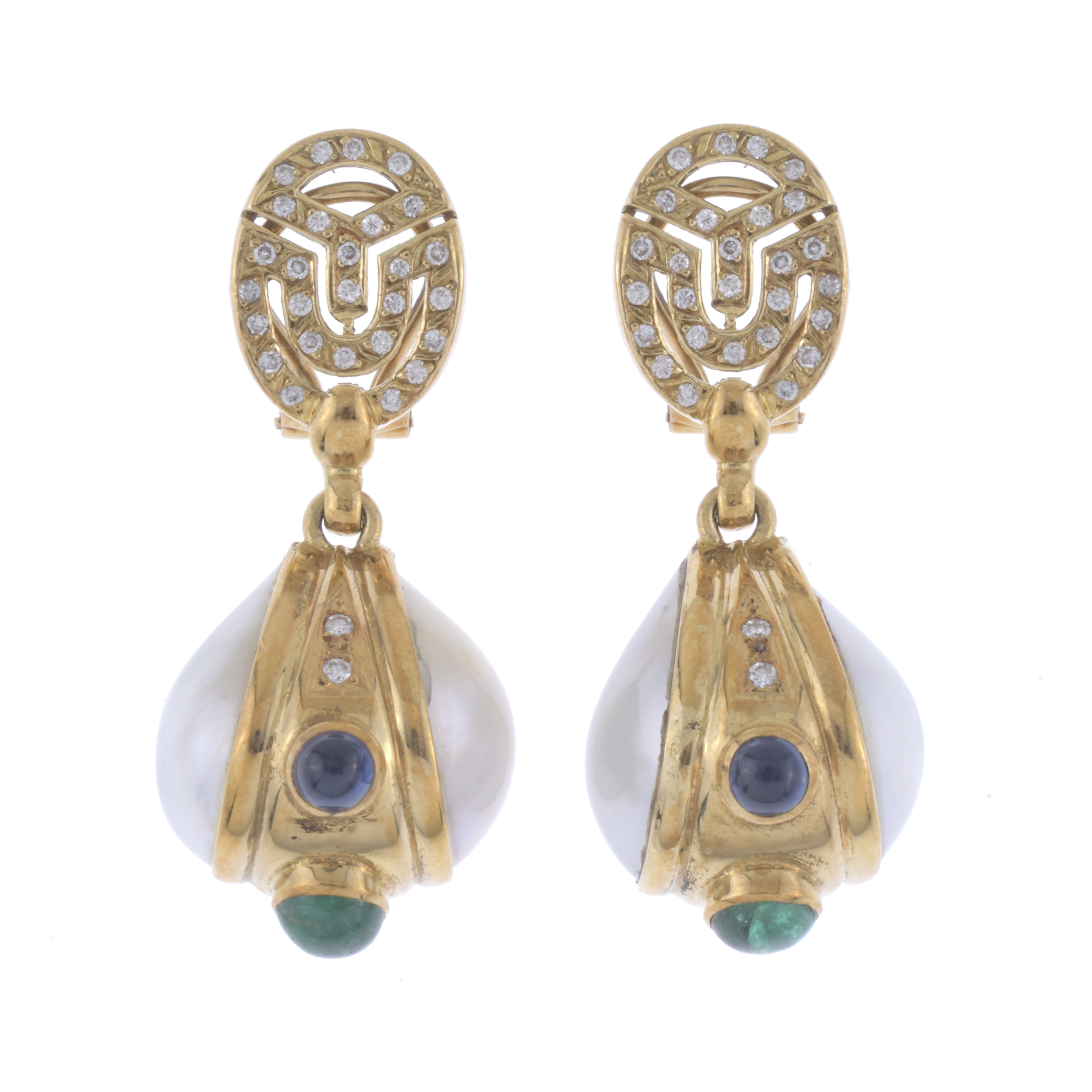 VASARI-LIKE LONG EARRINGS WITH MABE PEARL.