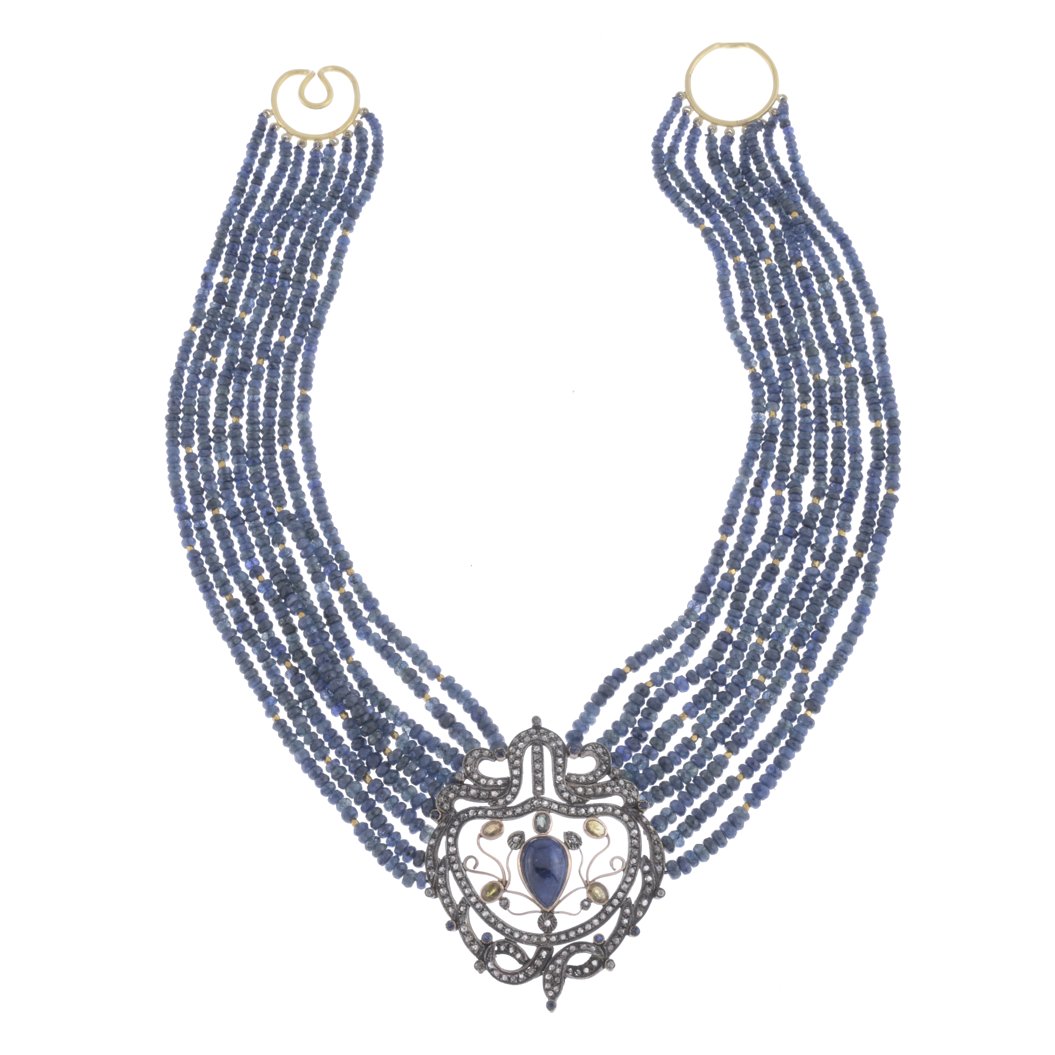 NECKLACE WITH SAPPHIRES AND LARGE SILVER CENTRE. 