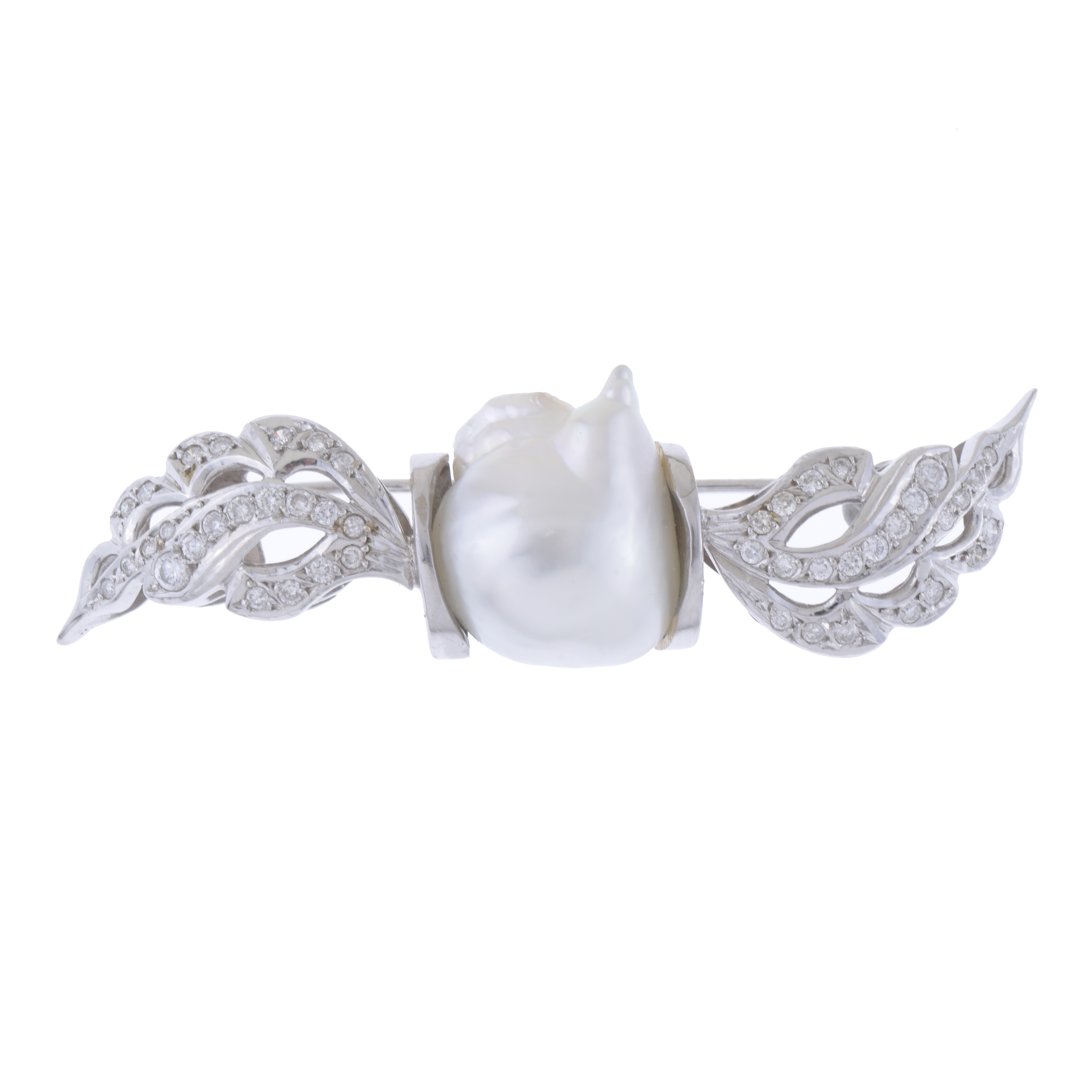 BROOCH WITH DIAMONDS AND BAROQUE PEARL.