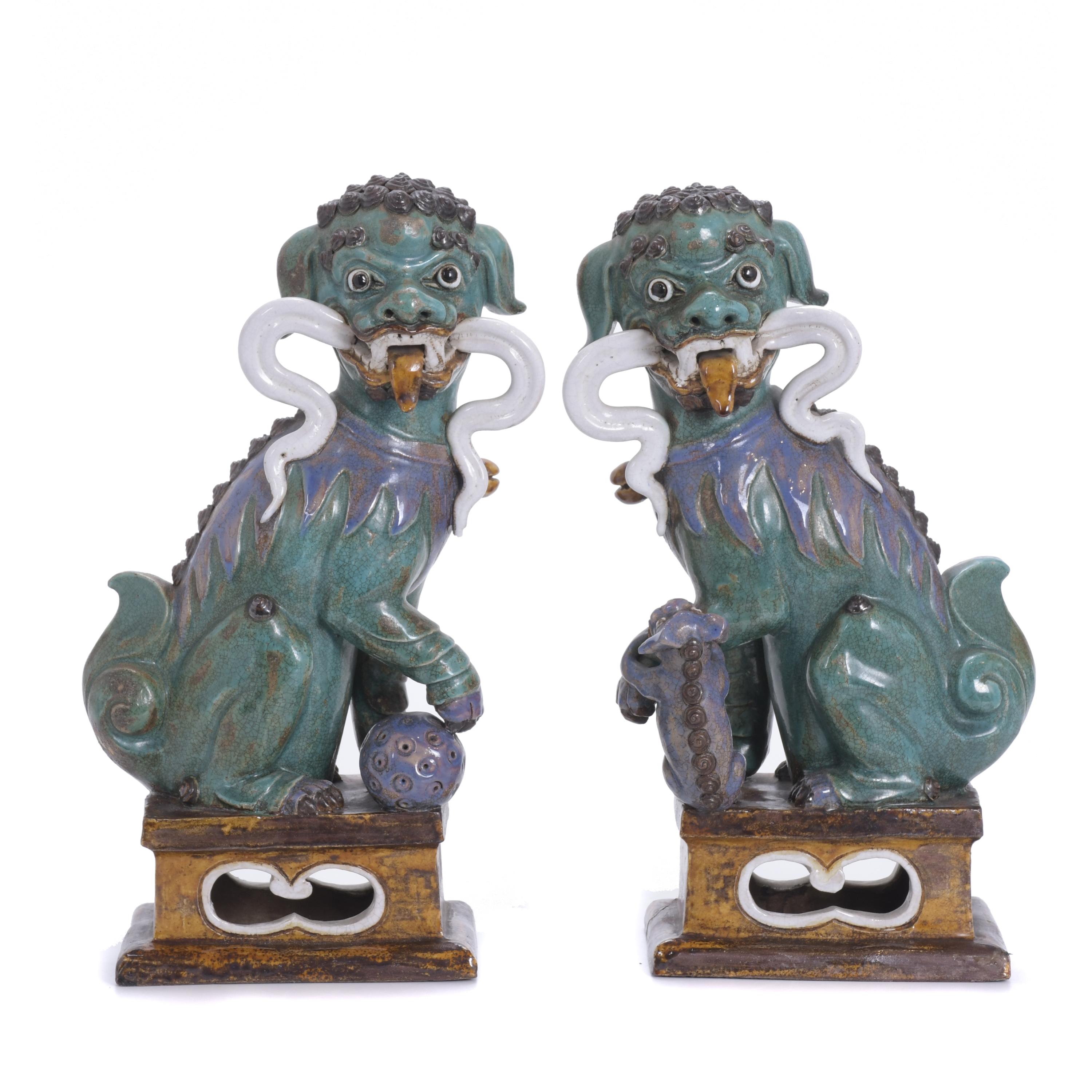 ANTONIO CAMPUZANO Y SOLANS (1919-1988) PAIR OF CHINESE FURI