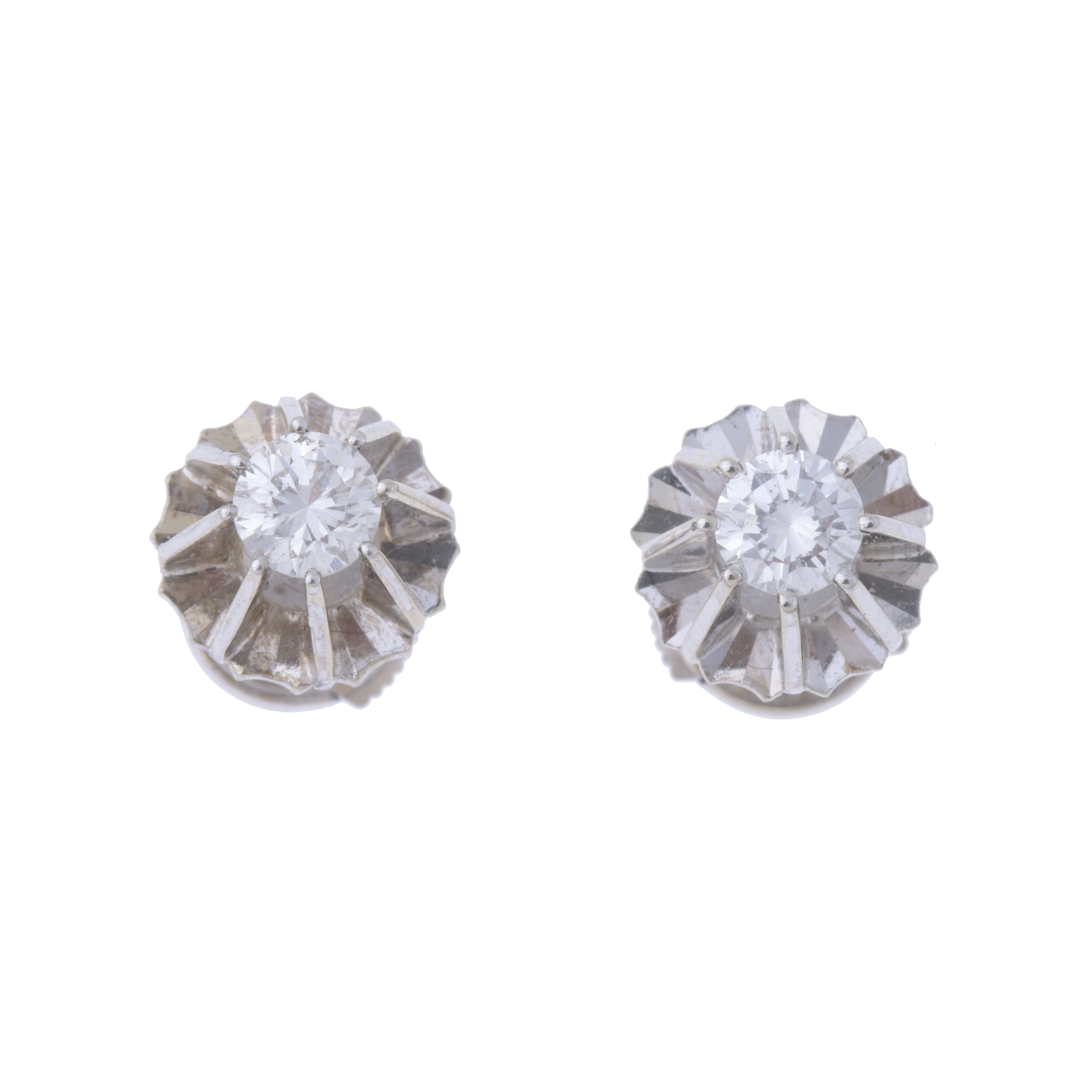 DIAMONDS STUD EARRINGS.