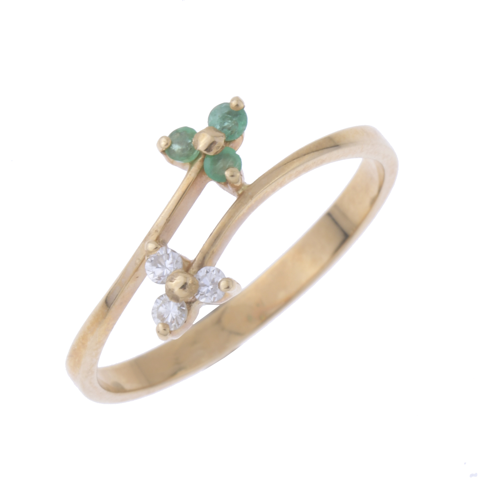 EMERALDS AND DIAMONDS RING IN THE SHAPE OF A FLOWER