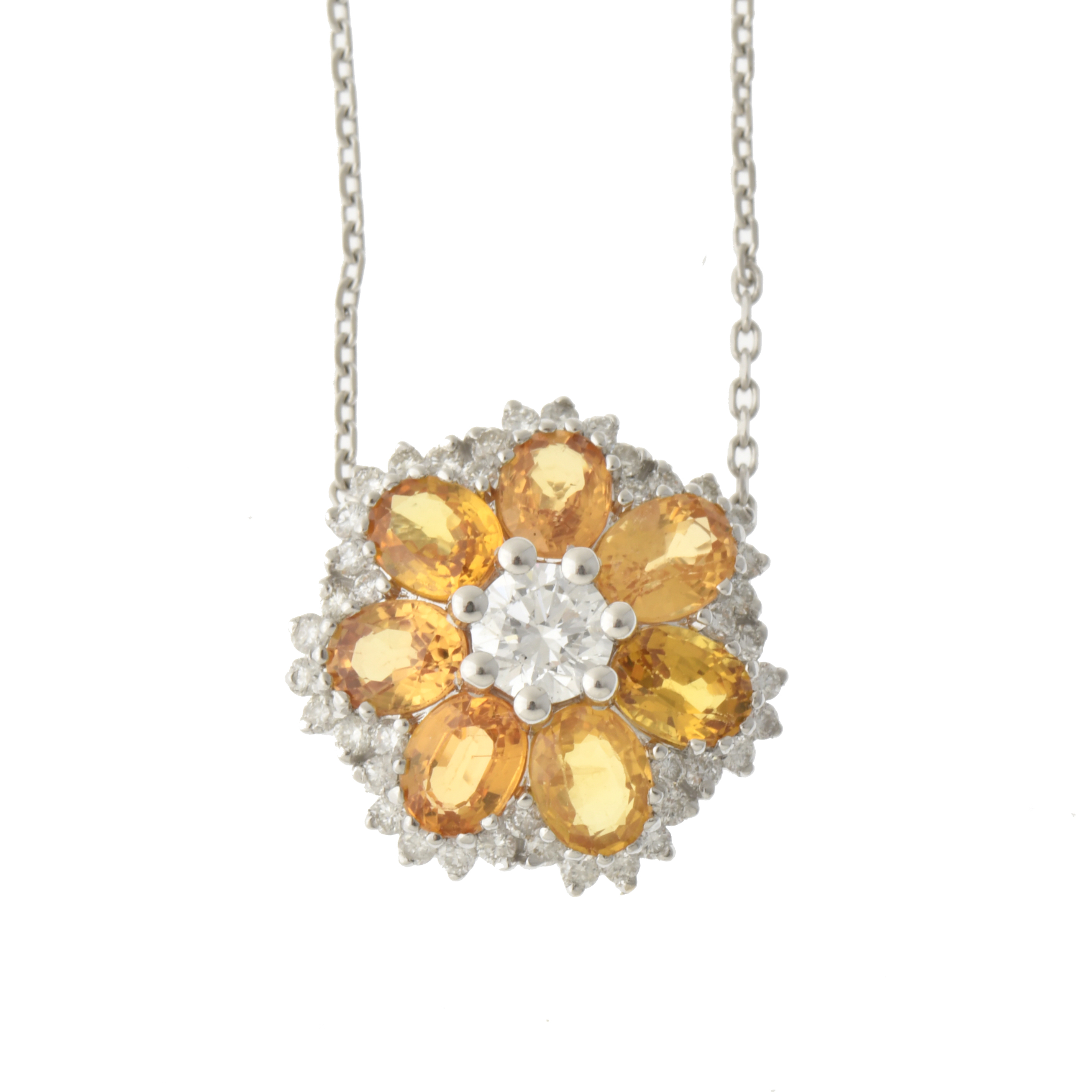 Colgante con zafiros amarillos y diamantes en forma de flor