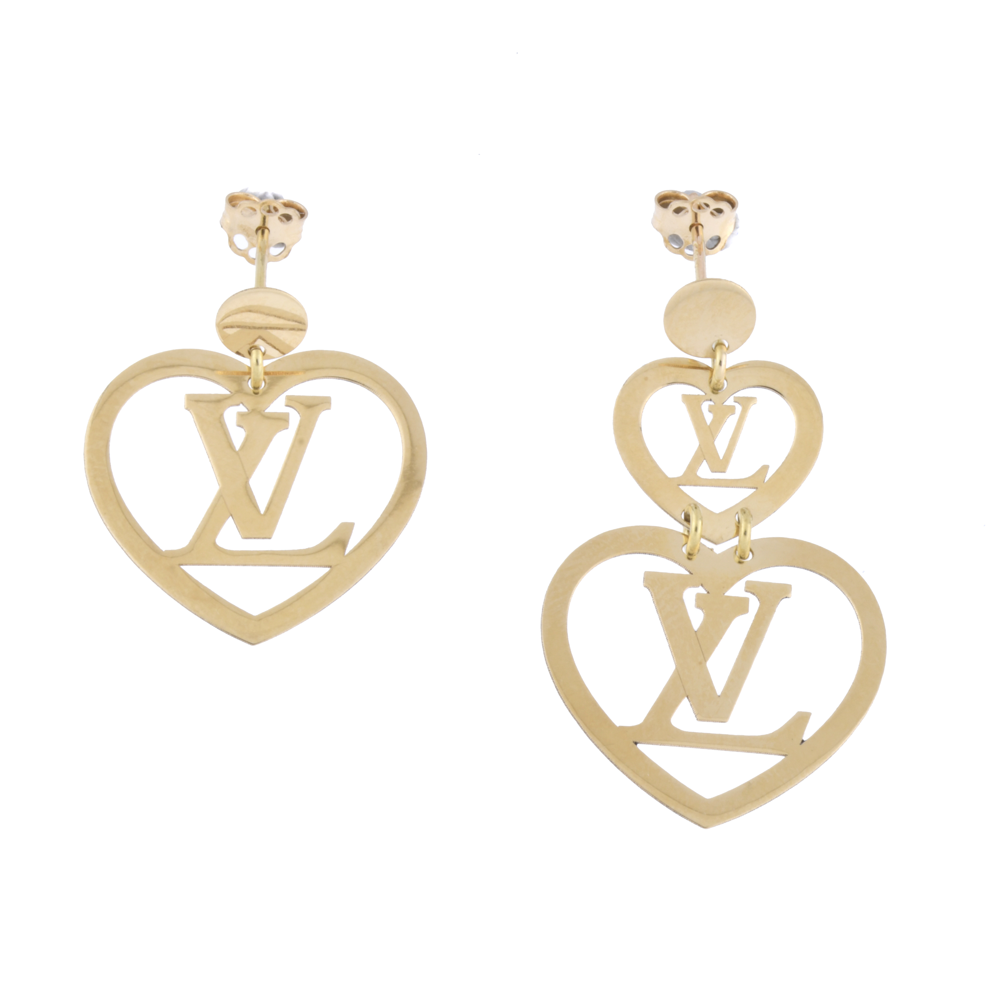 Siguiendo modelos de LOUIS VUITTON, pendientes con corazone