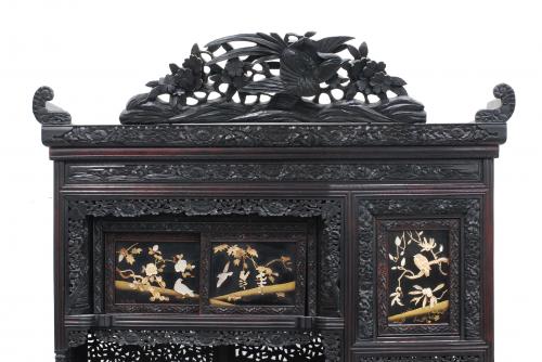 JAPANESE CABINET, MEIJI PERIOD, END OF 19TH CENTURY