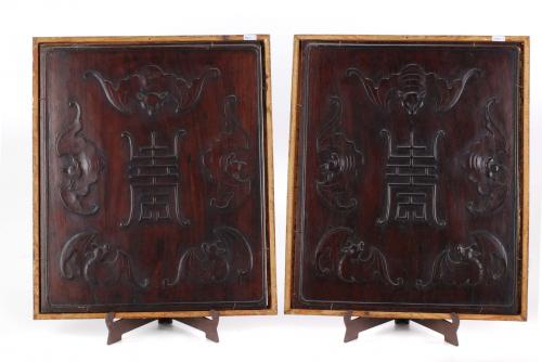 PAIR OF CHINESE WOODEN PLATES, END OF 19TH CENTURY