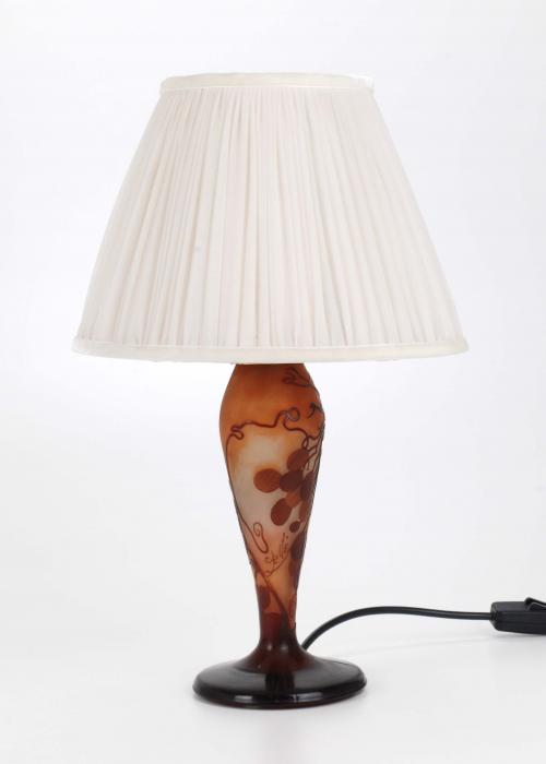 MODERNISTA STYLE TABLE LAMP, C20th