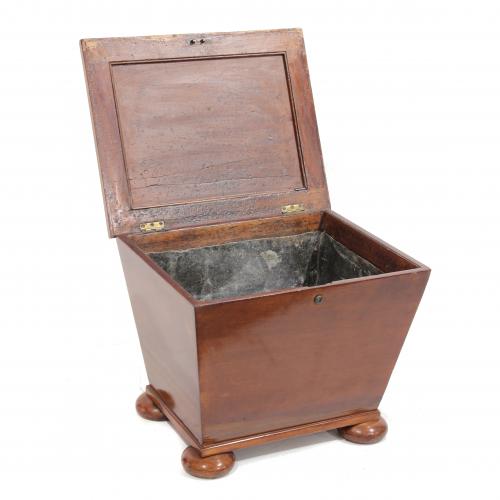 ENGLISH VICTORIAN WINE COOLER , END C19th.