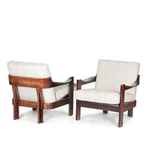 AG BARCELONA. PAIR OF ARMCHAIRS, CIRCA 1970.