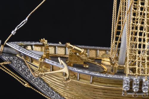 MODEL IN GOLD, DIAMONDS AND SAPPHIRES OF THE FRENCH SHIP "L