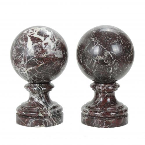 PAIR OF ORNAMENTAL SPHERES, 20TH CENTURY.