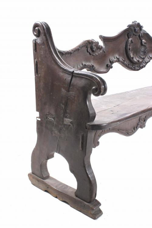 SPANISH ROCOCO STYLE BENCH, 19TH CENTURY. 