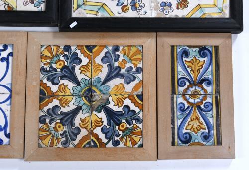 LOTE DE AZULEJOS  CATALANES "DE MOSTRA", SIGLOS XVIII Y XIX