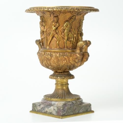 NEOCLASSICAL STYLE GOBLET, SECOND HALF 20TH CENTURY. 