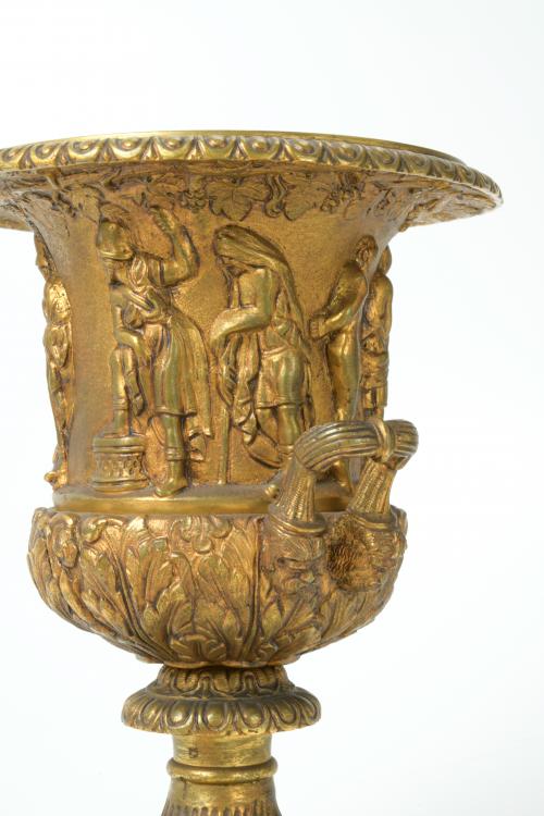 NEOCLASSICAL STYLE GOBLET, SECOND HALF 20TH CENTURY. 