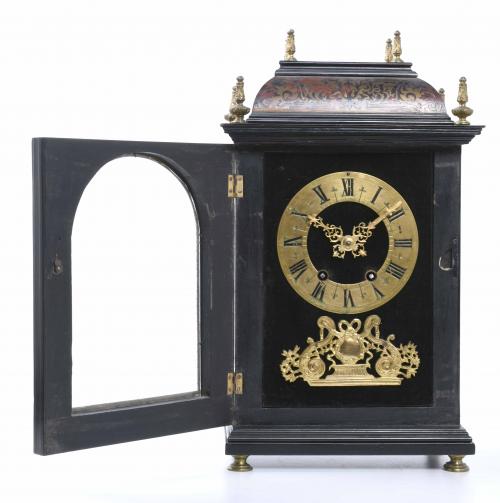 NAPOLEON III STYLE TABLE CLOCK, FIRST HALF OF THE 20TH CENT