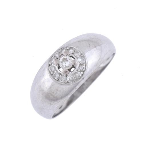 SOLITAIRE RING WITH DIAMONDS.