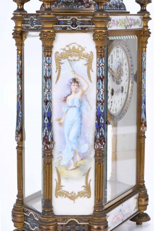 FRENCH TABLE CLOCK, EARLY 20TH CENTURY.