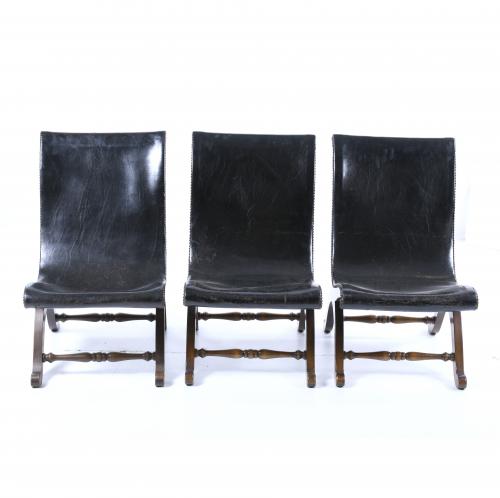 VALENTI. SET OF THREE VALENTI ARMCHAIRS, CIRCA 1940.