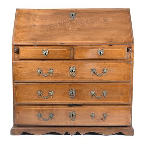 CATALAN CHEST OF DRAWERS-DESK, LAST QUARTER 18TH CENTURY.