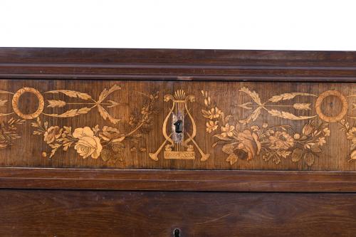 ELIZABETHAN CHEST OF DRAWERS, PROBABLY MALLORCAN, CIRCA 180