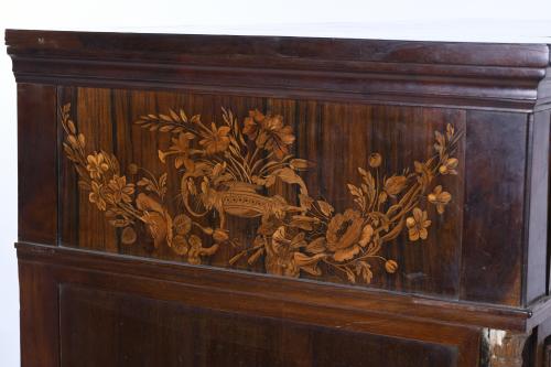 ELIZABETHAN CHEST OF DRAWERS, PROBABLY MALLORCAN, CIRCA 180