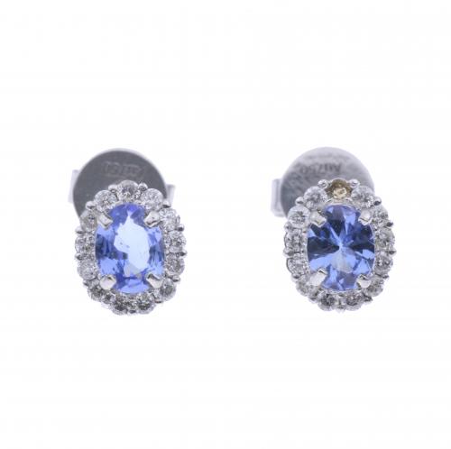 SMALL TANZANITE AND DIAMONDS EARRINGS.