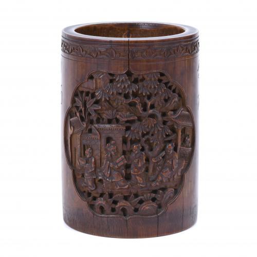 CHINESE BRUSH POT, EARLY 20TH CENTURY.