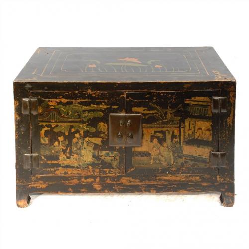 CHINESE LOW CABINET, 20TH CENTURY.