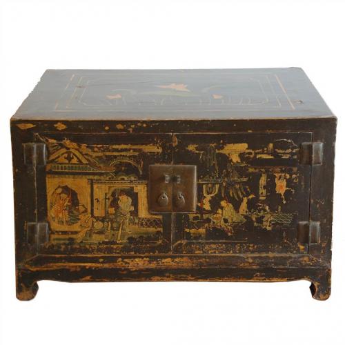 CHINESE LOW CABINET, 20TH CENTURY.