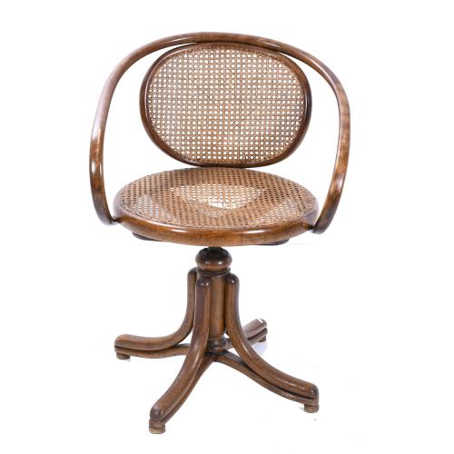 MICHAEL THONET (1796-1871). SILLA GIRATÓRIA.