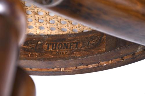 MICHAEL THONET (1796-1871). SILLA GIRATÓRIA.