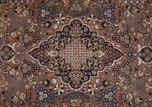 PERSIAN CARPET, 20TH CENTURY.