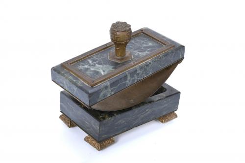 LARGE INKSTAND, PROBABLY SPANISH, 20TH CENTURY.