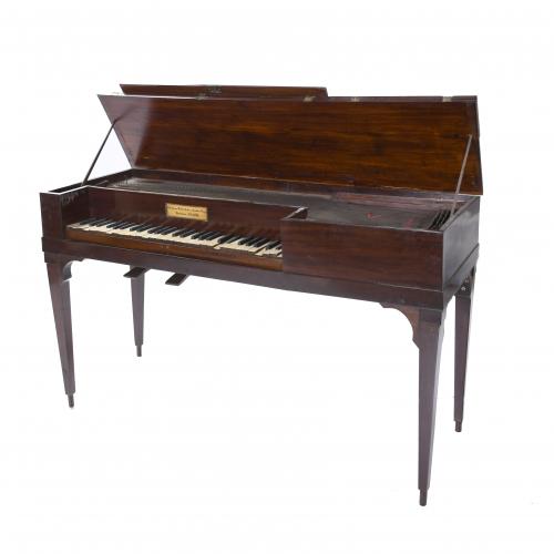 JAYME RIBATALLADA Y ANDRÉS PUIG. PIANO DE MESA BARCELONÉS, 1815.