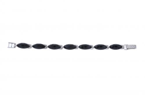 ONYX BRACELET.