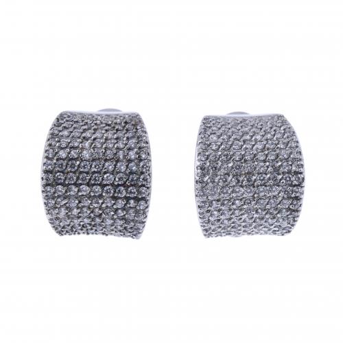 CLIP EARRINGS WITH ZIRCONS PAVÉ.