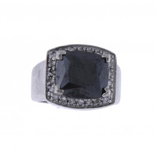 ONYX AND ZIRCONS SIGNET RING.