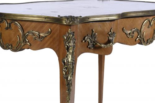 FRENCH WRITING DESK, LOUIS XV STYLE, FIRST HALF OF THE 20TH