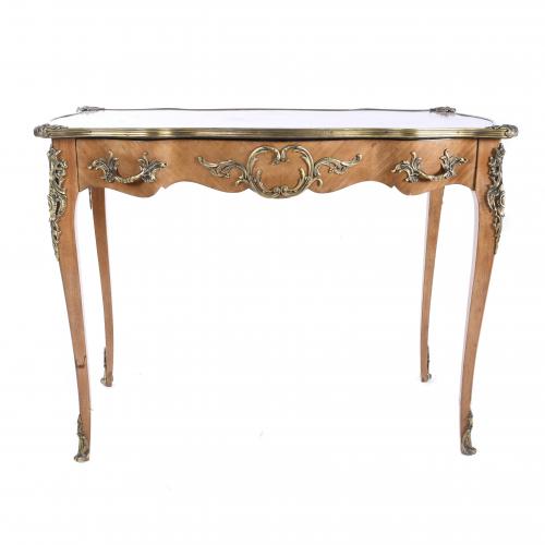 FRENCH WRITING DESK, LOUIS XV STYLE, FIRST HALF OF THE 20TH