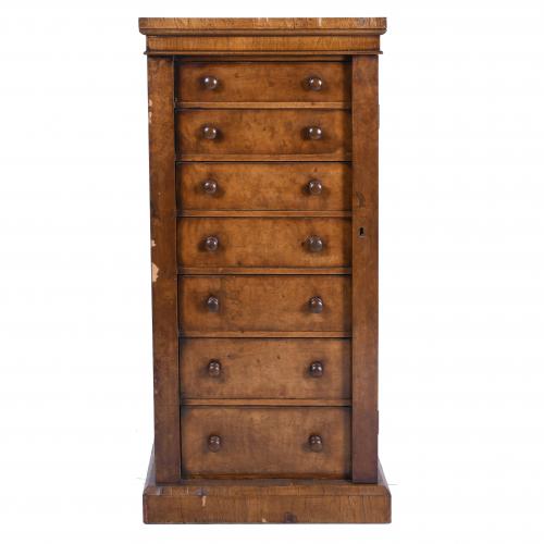 ENGLISH CHEST OF DRAWERS, VICTORIAN STYLE, 20TH CENTURY.