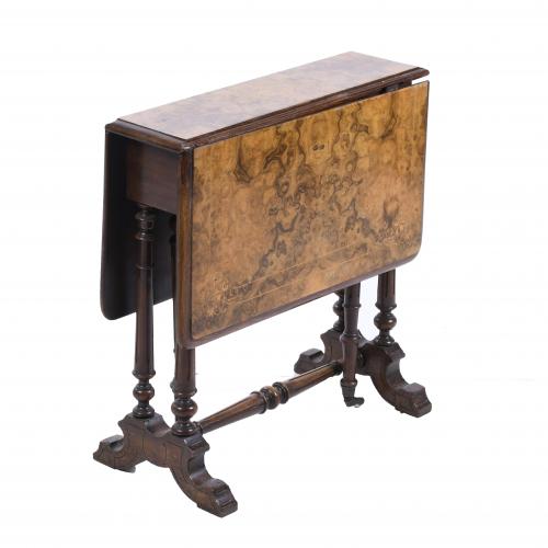 SMALL ENGLISH FOLDING SIDE TABLE, VICTORIAN STYLE, 20TH CENTURY.